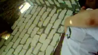 عاهرة ريفية تخدم القضيب السميك لجارها