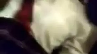 طالبة بتتناك فى المدرسه وبلبس المدرسه