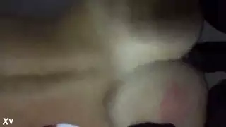 شقراء يحب ديكي الأسود