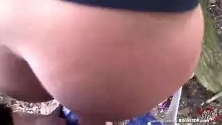 مشهد الديوث: مضاجعة شقراء ساخنة بينما يراقبها رجلها