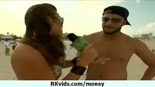 مذيعة الأحبار سكس