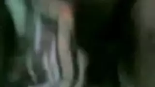 خيانة بقميص النوم: فلاحة مملوءة تفضح زواجها من أجل قضيب أسود كبير