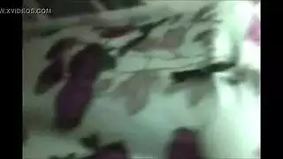 امرأة مصرية ناضجة تخون زوجها من أجل قضيب الكفيل مكشوفة