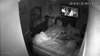 فيلم سكس عربي منزلي: صراخ شغف ورعشة نشوة مع نزول السائل