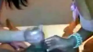 هذه العاهرات الألمانيات يحببن أن تُجلد مؤخراتهن بقوة