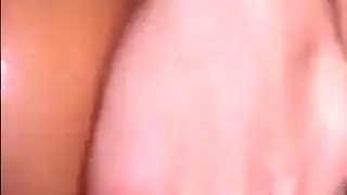 إباحية مجانية: أليكسيس فوكس تبتلع وتأخذ كل شيء