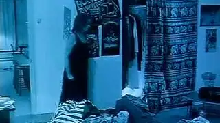 قفص يركب دمية